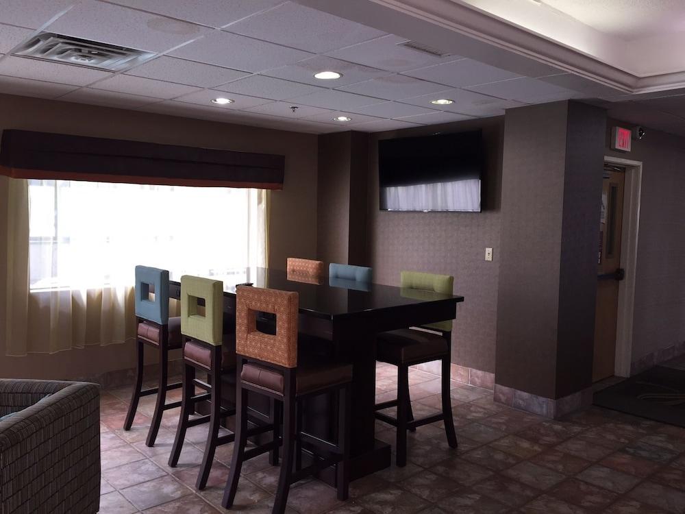 Spark By Hilton Wytheville East Main Street Esterno foto