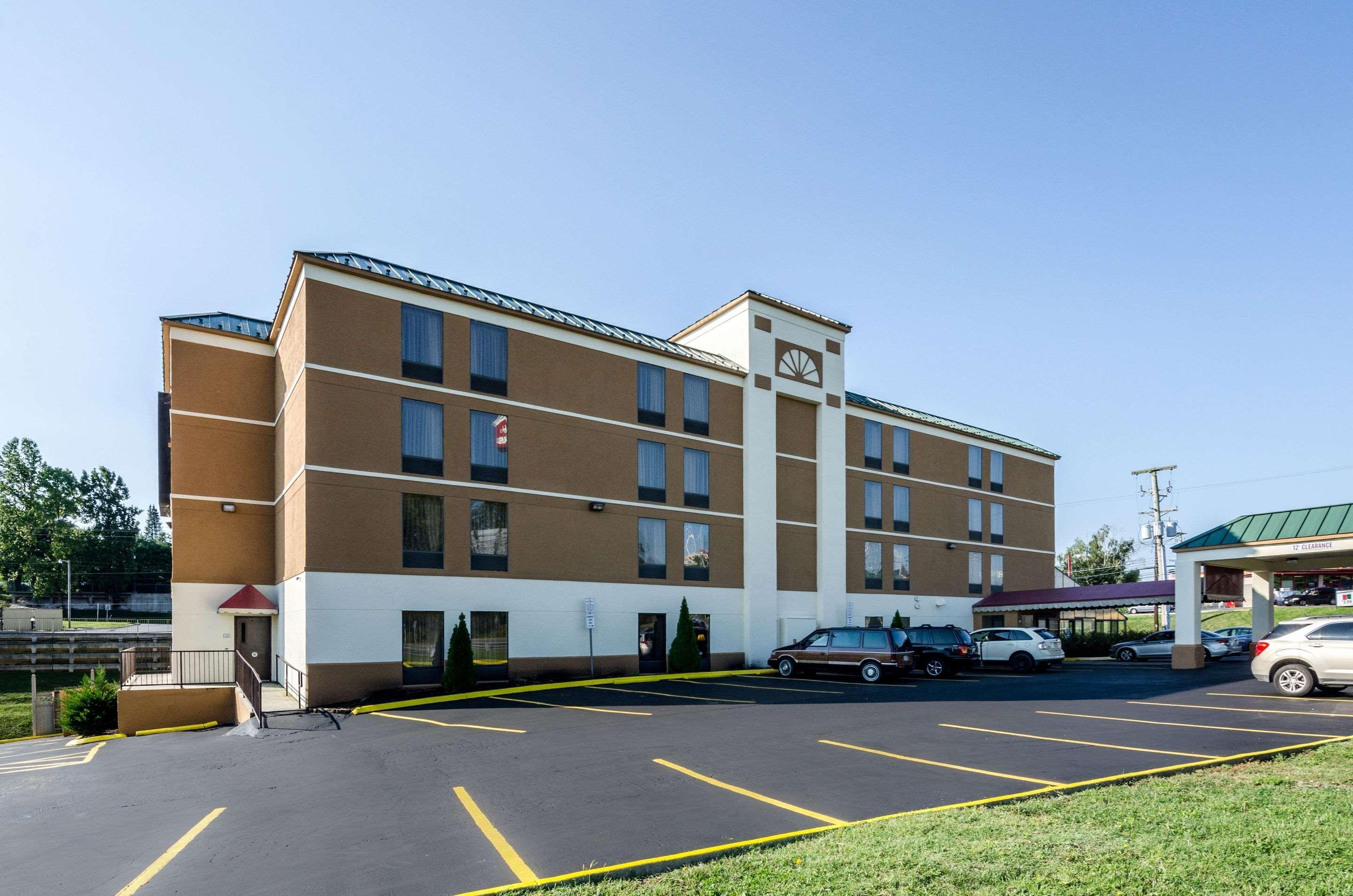Spark By Hilton Wytheville East Main Street Esterno foto