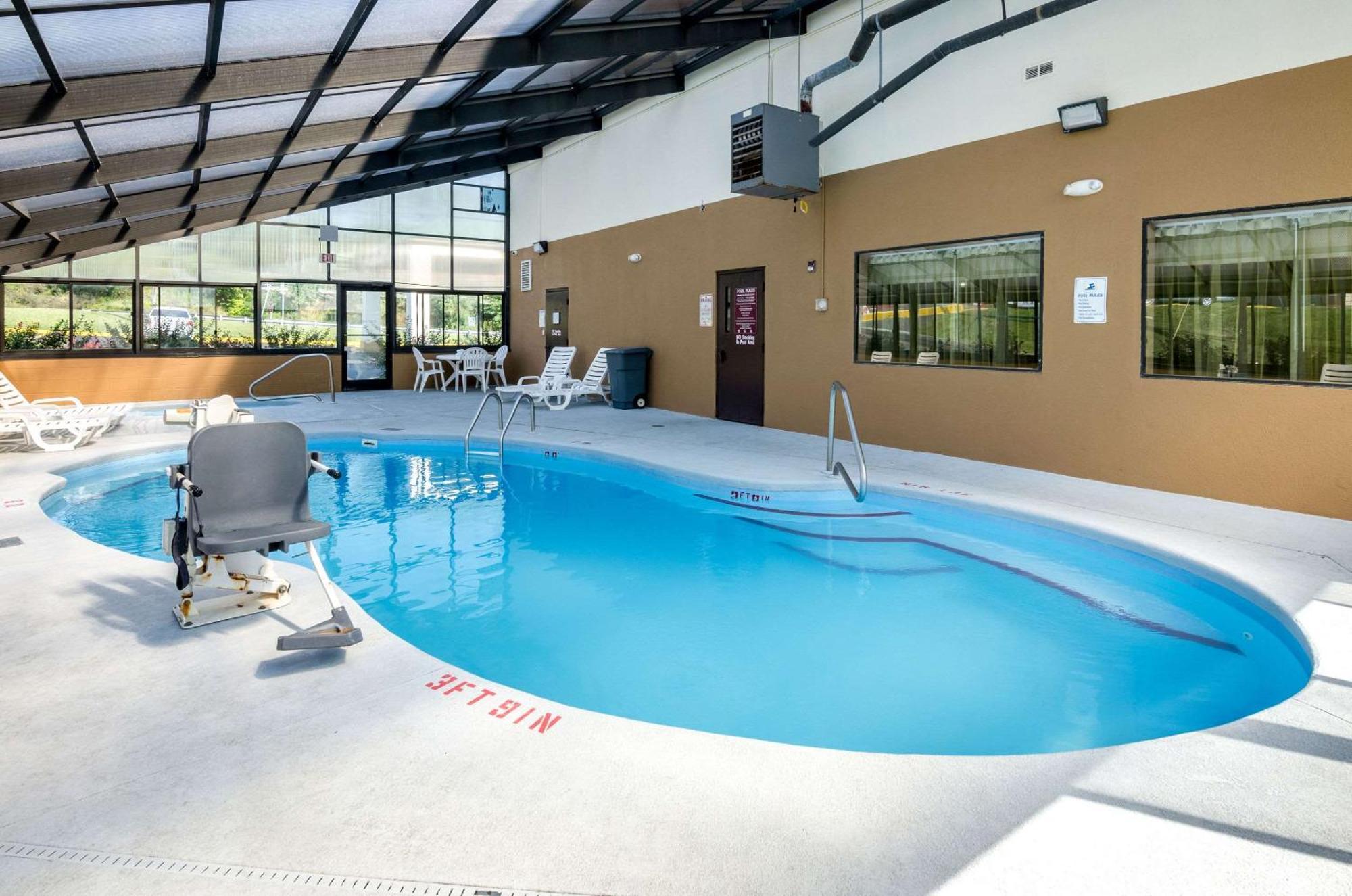 Spark By Hilton Wytheville East Main Street Esterno foto