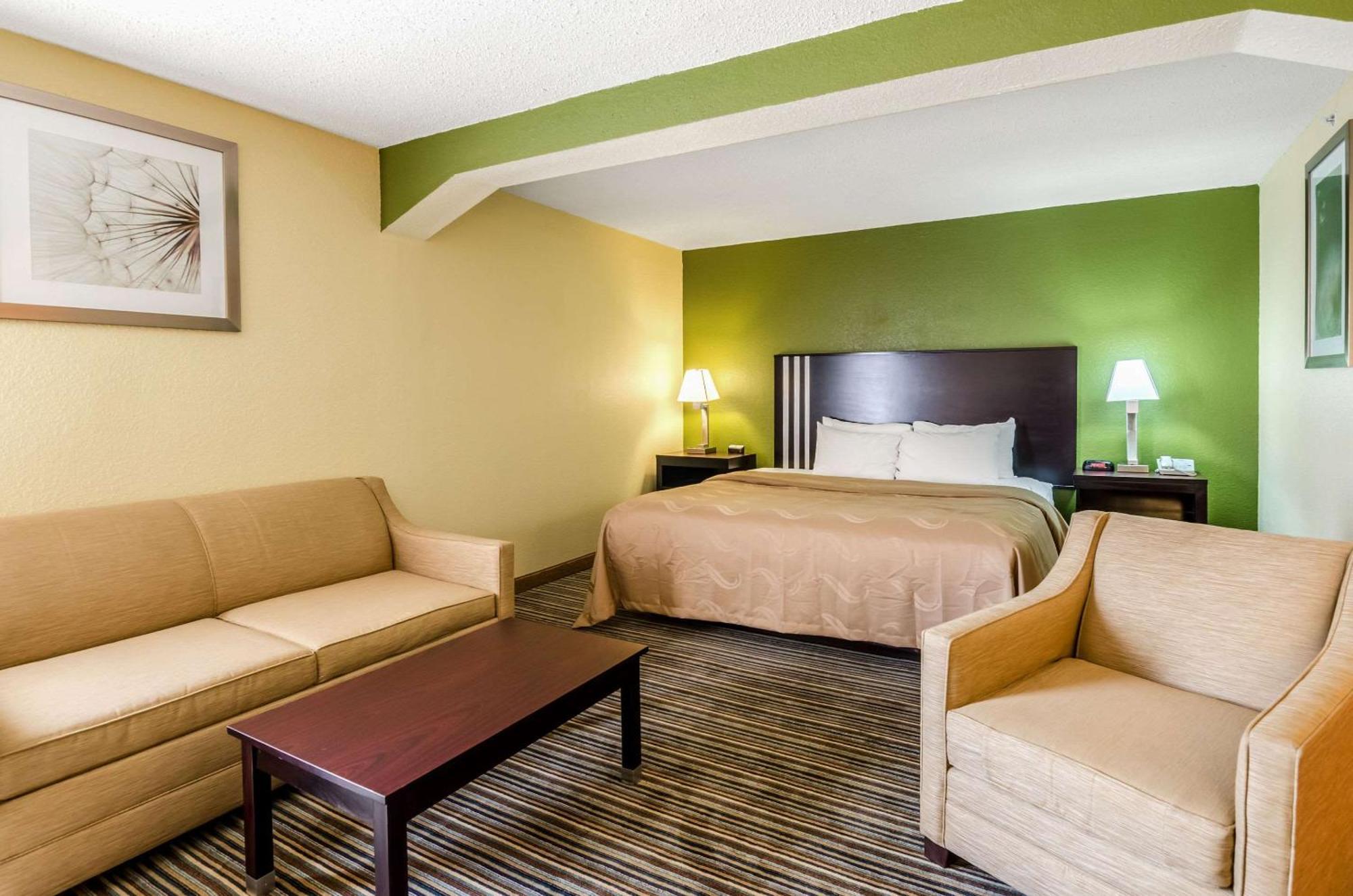 Spark By Hilton Wytheville East Main Street Esterno foto