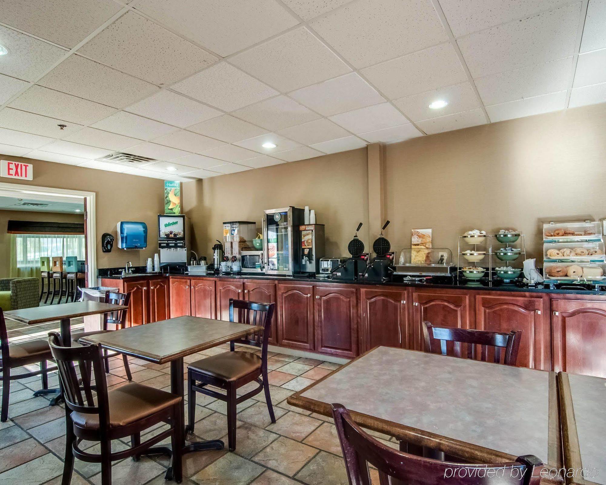 Spark By Hilton Wytheville East Main Street Esterno foto